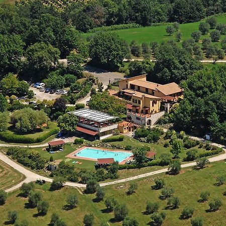 Agriturismo La Vecchia Fattoria Orte Exterior photo